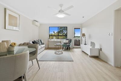 413/61 Explorer Drive