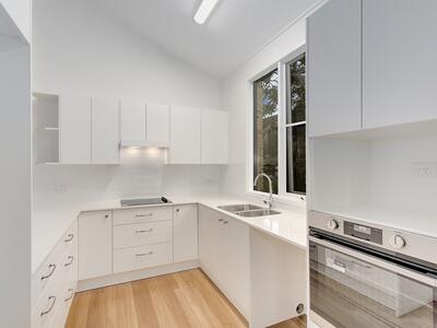 084/36-42 Cabbage Tree Road