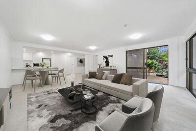 221/2 Ulmarra Place