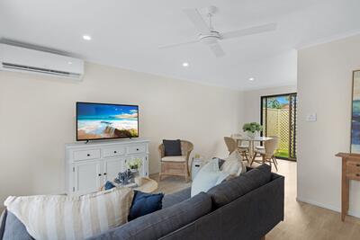 8/5 Mildura Drive