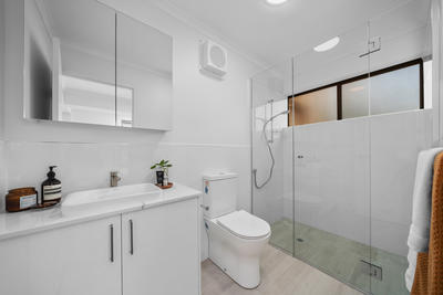 44/57 Cadbury Road