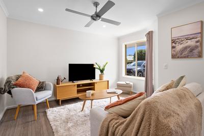 3/104 Country Club Drive