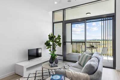 3512/2 Symphony Way