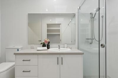 13 IL/6 Melville Park Drive