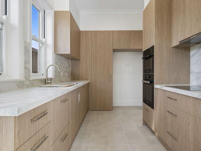 136/15 Hale Road