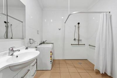 21/51-61 Marius St