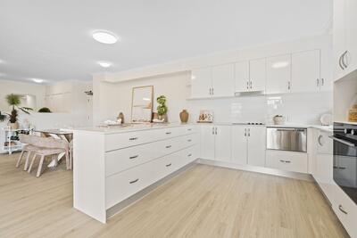 1001/100 Swansea Circuit