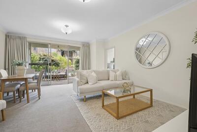 4/2-8 Kitchener Street