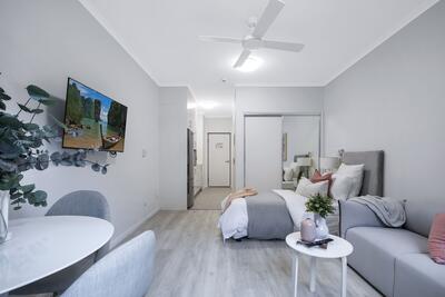 310/61 Explorer Drive