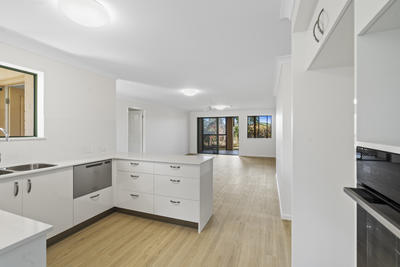 C15/148 Smith Street