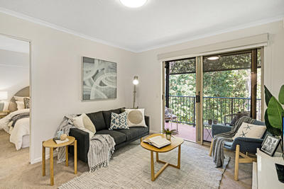 233/1-3 Ingram Place