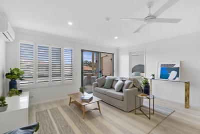 202/148 Smith Street