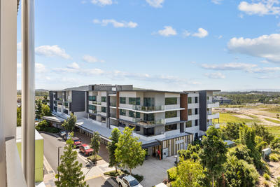 3305/2 Symphony Way