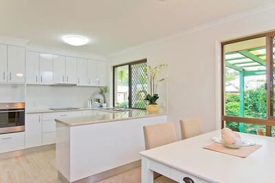 2/74 Wardoo Street