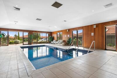 189/2 Rochester Parade