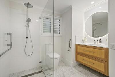 4/2-8 Kitchener Street