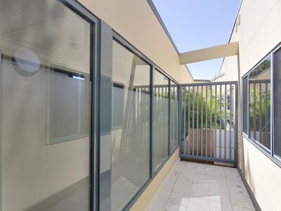 241/10 Minkara Road