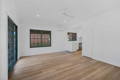 1C/83 Freeth Street West