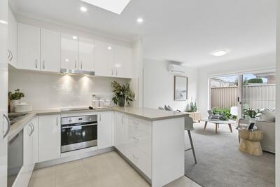 2/6 Melville Park Drive