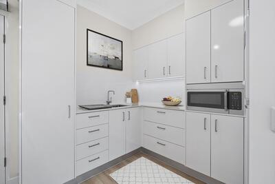 219/21 Gracemere Boulevard