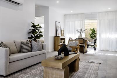 SB/003 Spoonbill Avenue