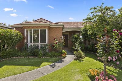 55/100 Station Street