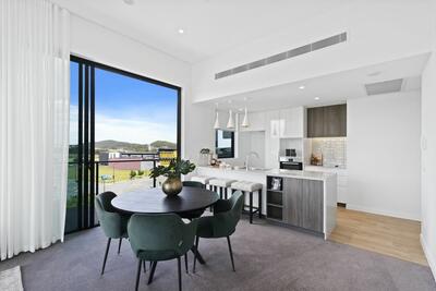 1313/2 Symphony Way