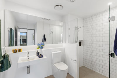 2211/2 Symphony Way