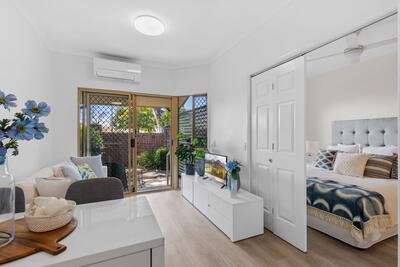 27/100 Albany Creek Road