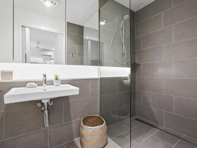 149/21 Gracemere Boulevard