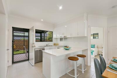 102/1 Telford Street