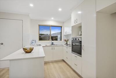 15/112 Whites Road