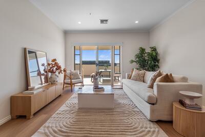 305/37-43 Victoria Street