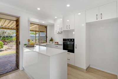 77/5 Lochinvar Court