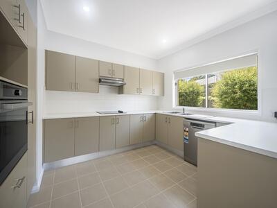 24/62 Island Point Road