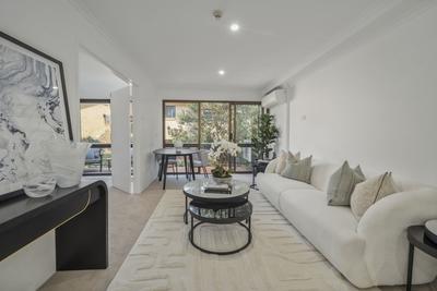 224/2 Ulmarra Place