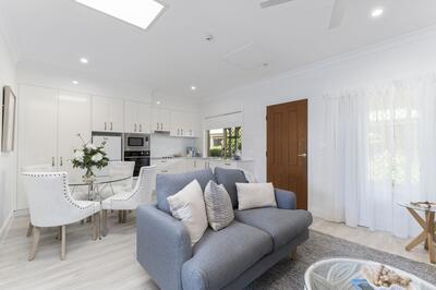 212/66 Bainbridge Street West