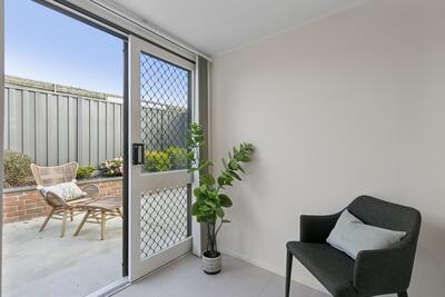 49/4-42 Coral Drive