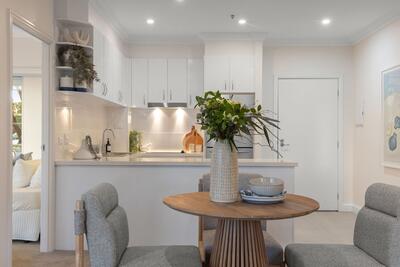 208/562 Bluff Road