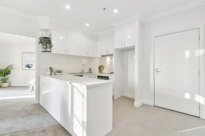 130/562 Bluff Road