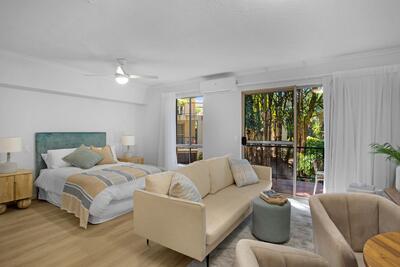 240/1-3 Ingram Place