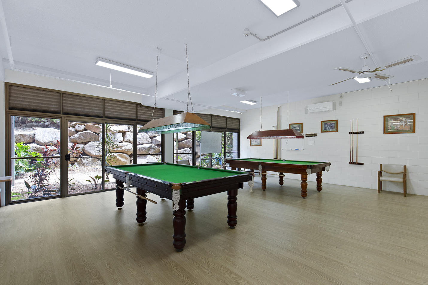 View Gallery item12