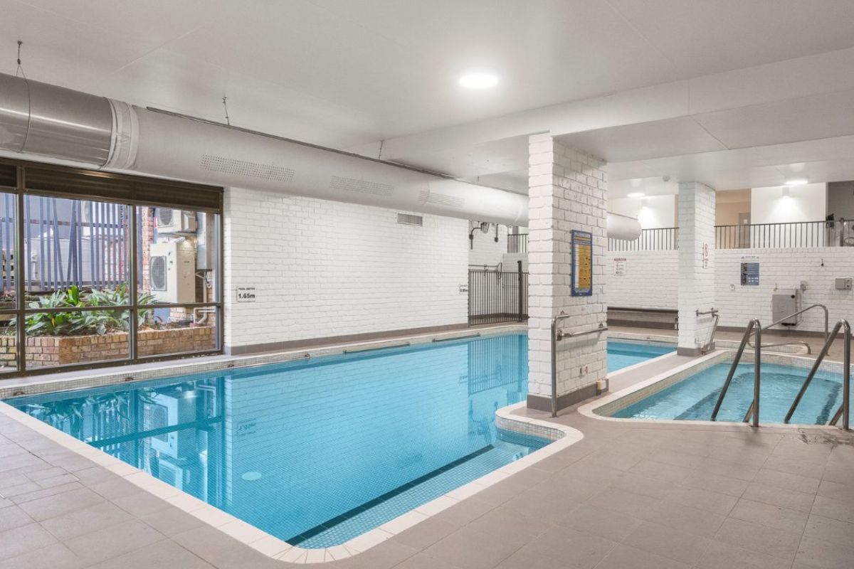 Bayview-Gardens-Swimming Pool