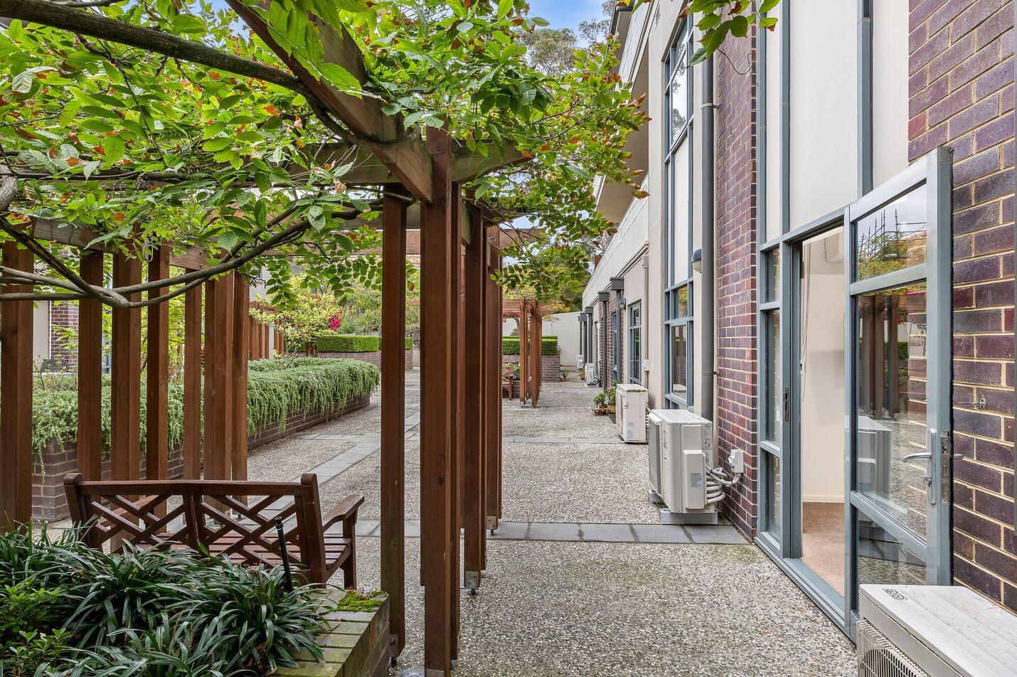 195ef4fe4df3def68c75b1194a507646270bccb2