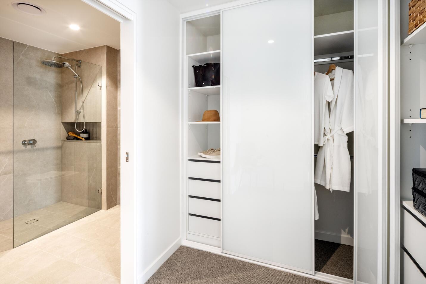 24b994f5c8fd7da5ffb93002555ba1c319080942