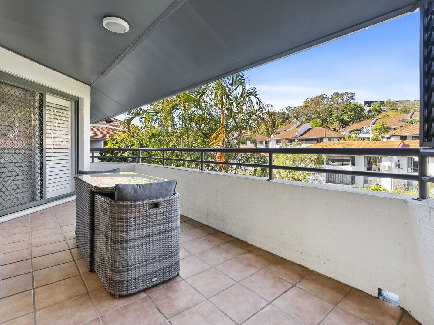 276ebe99c863b72b7832644c8526bcb2ff8df803