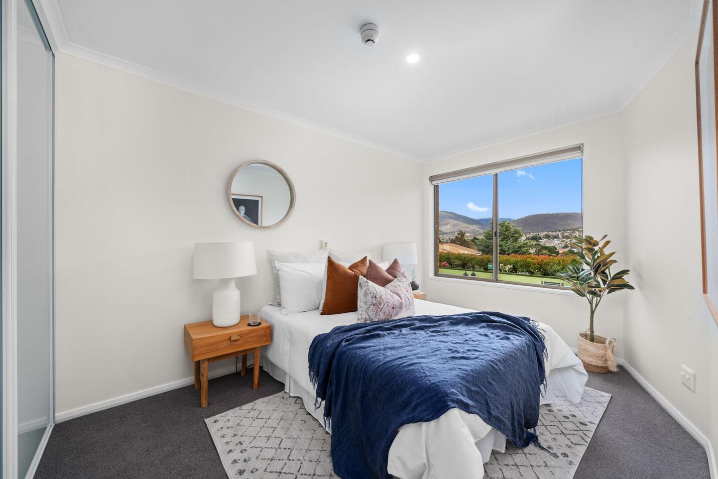 2d00befbc29a41280dc6f9d2241d7f1c249ea417