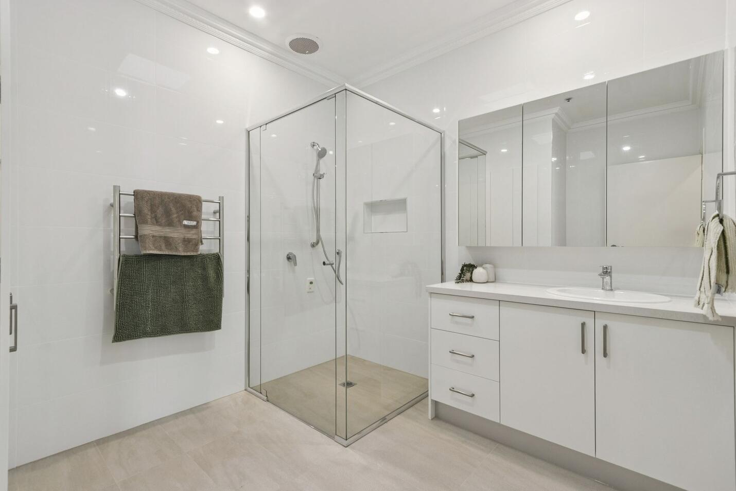 37141e46659e10252379c00424be5de44dc7d1cd