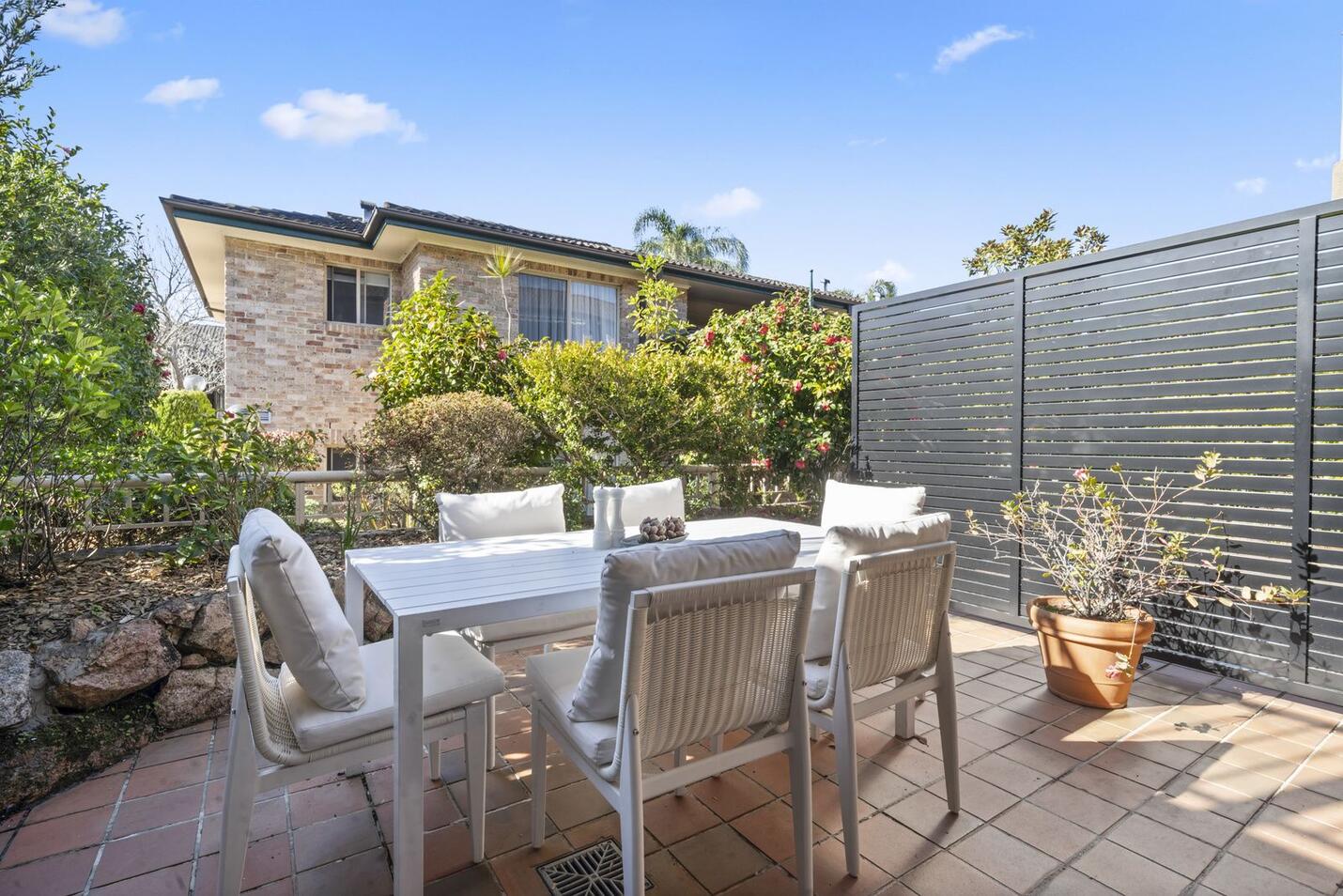 4dfcd578f9a2d031b0a92944691bd33d5b63dcf2