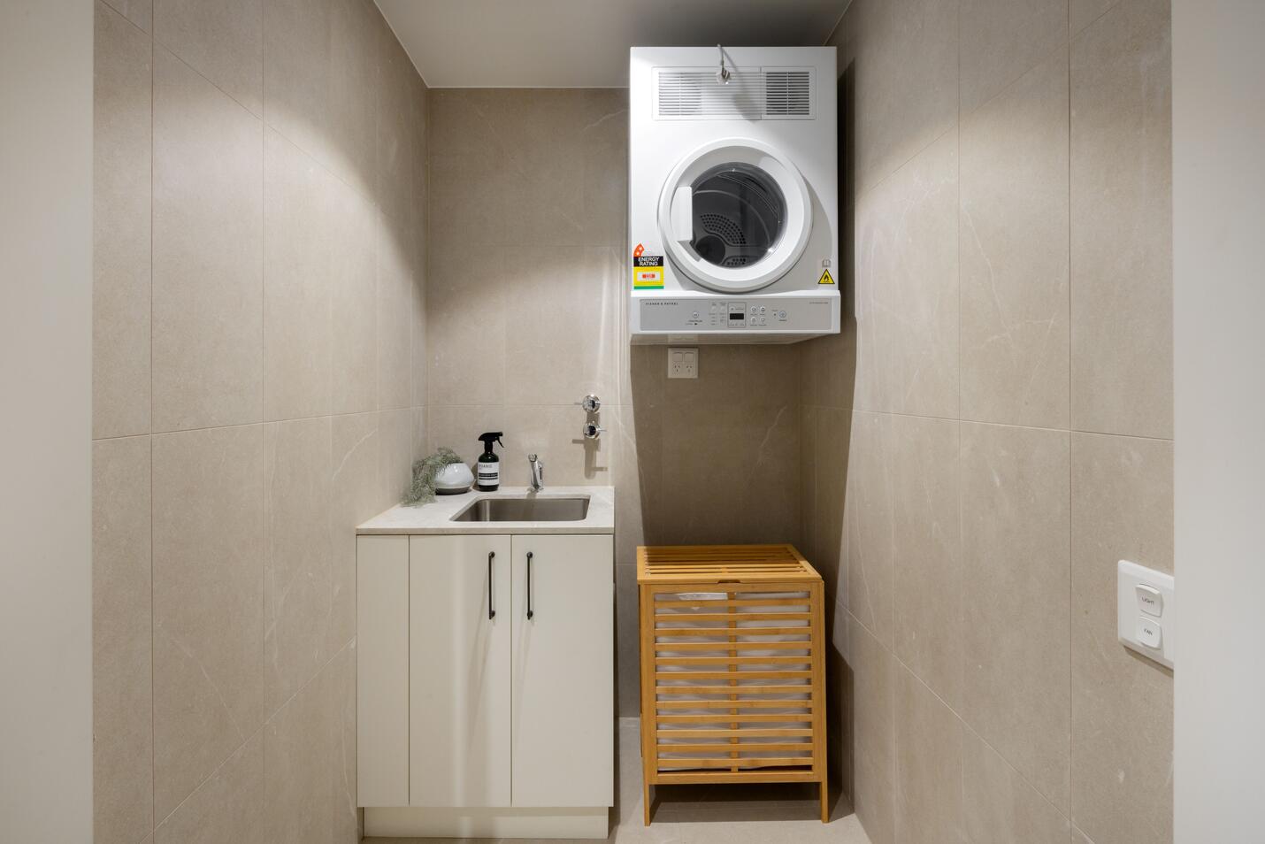 56897a6846a64265652b68d5d03c5cf313a986fa